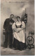 CPA. - Couple. Homme Militaire Avec Femme Au Rouet. .  " Qui S'y Frotte S'y Pique". Cachet Poste 1902 Ou 1903 - Women