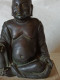 Scultura Buddha Seduto In Bronzo Con Base In Marmo - Bronces