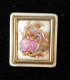 Autres Collections - Bijoux - Broche  En  Porcelaine De Limoges - Scène  Galante Fragonnard - Other & Unclassified