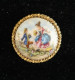 Autres Collections - Plaque De Broche En  Porcelaine De Limoges Signée M. Chabrol - Scène Couple Romantique - Andere & Zonder Classificatie