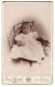 Fotografie Eduard Bertel, Salzburg, Niedliches Baby Im Weissen Kleid Auf Einem Stuhl  - Anonymous Persons