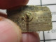 1618B Pin's Pins / Beau Et Rare : MARQUES / LINGE DE MAISON CECILE -CREATIONS - Marques