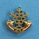 1 BROCHE /  ** BROCHE E.S.F. / ÉCOLE DU SKI FRANÇAIS FLOCON 2 ÉTOILES ** . (DECAT PARIS) - Winter Sports