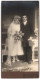 Fotografie Herm. Gross, Dresden, Leisnigerplatz 1, Portrait Eheleute Im Hochzeitskleid, Schleier U. Anzug Mit Zylinder  - Anonymous Persons