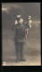 AK Kleiner Junge In Uniform Mit Rosenstrauss, Kinder Kriegspropaganda  - War 1914-18