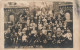 CARTE PHOTO - Un Groupe D'enfant Tenant Des Drapeaux - 30 October 1918 - Carte Postale Ancienne - Photographie