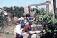 4 SLIDES SET 1974 WATER WELL GIRL BOYS ENFANTS PORTUGAL  AMATEUR 35mm DIAPOSITIVE SLIDE Not PHOTO No FOTO Nb4059 - Diapositive