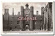CPA The Clock Court Hampton Court Palace - Londres – Suburbios