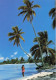 TAHITI - Fille Sur La Plage - Girl On A Beach - Carte Postale - Tahiti