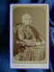 Photo CDV Liebert à Paris  Femme âgée Assise Coiffe Nouée  CA 1880 - L678 - Old (before 1900)