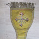 0404 19 - LADE 1100 - Antieke Priester Stola's Goud Brokaat - Textiel - - Arte Religiosa