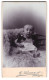 Fotografie Otto Lorenz, Solingen, Kaiserstr. 259, überrascht Guckendes Baby Auf Felldecke Sitzend  - Anonymous Persons