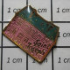 718B Pin's Pins / Beau Et Rare : ADMINISTRATIONS / BATIMENT ROSE (???) ECOLE COLLEGE ST JOSEPH - Administrations