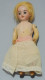 Delcampe - -POUPEE MIGNONETTE TETE BISCUIT/PORCELAINE YEUX VERRE Fixes Jus De Grenier    E - Dolls