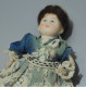 -POUPEE MIGNONETTE PORCELAINE/BISCUIT YEUX PEINTS BLEUS VITRINE Jus De Grenier    E - Muñecas