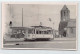 België - KNOKKE (W. Vl.) De Tram Passeert Voor De Sint-Margarethakerk - Jaar 1949 - Lijn Knokke W. Kappelle Sluis - FOTO - Knokke