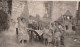 Jolie Photographie De Gens Buvant Du Vin Devant L'Hôtel Floréal à Situer, La Roche En Ardenne?? 9 X 6,5 Cm - Lugares