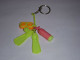 PORTE CLEFS 34 ANNEAU Le NECESSAIRE Du PLONGEUR MASQUE PALMES BOUTEILLES         - Porte-clefs