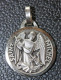 Pendentif Médaille Religieuse Milieu XXe "Saint Michel Terrassant Le Dragon - Mont St Michel" Grav. Fernand Py - Godsdienst & Esoterisme