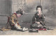 CHINE - SAN36367 - Cachet Tientsin - En L'état - Carte Japonaise - Geishas Buvant Du Thé - Cina