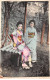 CHINE - SAN36368 - Cachet Tientsin - En L'état - Carte Japonaise - Geishas Assises Sur Un Banc - Chine