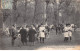 CHASSE - SAN37960 - Une Chasse à Courre Dans La Forêt De Dreux - Le Rapport Des Gardes - Chasse