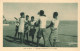 FRANCE - Iles Loyauté - Garçons Fabriquant De La Corde - Vue Sur La Plage - La Mer - Animé - Carte Postale Ancienne - Nouvelle Calédonie