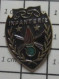 718C Pin's Pins / Beau Et Rare / MILITARIA / INFANTERIE ARME DE L'ARMEE DE TERRE - Militari