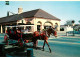 73683262 New_Orleans_Louisiana Cafe Du Monde And Carriage French Market - Autres & Non Classés