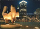 72413113 Toronto Canada Ontario Skulptur Henry Moore Stadtuhr Nachtaufnahme  - Non Classificati