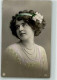 39796605 - I Nr. 2705 Frauenschoenheit Haarmode Perlenkette Handkoloriert - Photographie