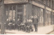 75 - N°83373 - PARIS - Personnes Attablées à Une Terrasse - Maison Boulat - Commerce, Billard - Carte Photo à Localiser - Cafés, Hoteles, Restaurantes