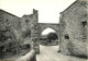 01 - Pérouges - Cité Médiévale - Première Porte Des Remparts - Mention Photographie Véritable - Carte Dentelée - CPSM Gr - Pérouges