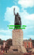 R487966 King Alfred Statue. Winchester. PT2759 - Welt