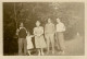 Ref 1 - Photo : La Famille Baranes à Sainte Suzanne / Chammes , Mayenne - France . - Europe