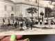 SAINT-TROPEZ: Procession Sur La Place Carnot Carte, Animée Rare. Bon état.a L Abbé Cure De Cogolin - Saint-Tropez