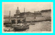 A828 / 393 29 - CONCARNEAU Barques De Pêche Devant Les Remparts - Concarneau