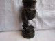 Merveilleuse Sculpture D'une Main Portant Une Coupe H 20 Cm - Arte Africana