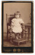 Fotografie Carl Dittmar, Landshut, Zwischen Den Brücken, Portrait Süsses Mädchen In Weissem Kleid  - Anonyme Personen