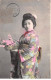 Japon - N°84611 - Jeune Femme En Kimono Portant Des Fleurs Dans Un Panier - Carte Vendue En L'état - Andere & Zonder Classificatie