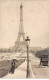 Publicité - N°90058 - Saint-Raphaël Quinquina - La Tour Eiffel - Publicidad