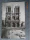 NOTRE DAME DE PARIS ET PLACE DU PARVIS - Notre-Dame De Paris