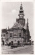 481573Bolsward, Stadhuis. (bovenin Vouwen) - Bolsward