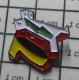 2020 Pin's Pins / Beau Et Rare / AUTRES / TRUC JAUNE ROUGE BLANC VERT - Other & Unclassified