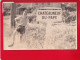 CHATEAUNEUF DU PAPE Vaucluse Photo Format CPA Personne Homme Pierre  Devant Panneau Entrée Ville  1954 - Chateauneuf Du Pape