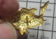 216A Pin's Pins / Beau Et Rare / ANIMAUX / SUPERBE POISSON TRES FIN METAL JAUNE - Tiere