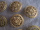 Delcampe - Ancien - 13 Boutons En Laiton Ajouré 2,3 Mm Et 1,6 Mm Art Nouveau - Botones
