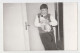 Boy Hugging Cat Kitten, Scene, Portrait, Vintage Orig Photo 14x9cm. (19989) - Anonyme Personen