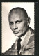 AK Schauspieler Yul Brynner Im Anzug Mit Krawatte  - Actors