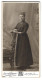 Fotografie Heinrich Axtmann, Plauen I. V., Bahnhofstrasse 27, Margarethe Lay In Elegantem Kleid  - Personnes Anonymes